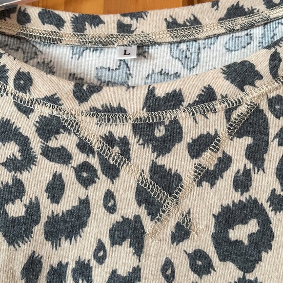 Animal Print Sweatshirt from Amazon - Picture 6 of 6